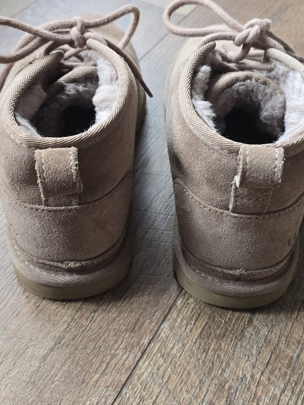 UGG Womens Neumel Chukka Lace Up Ankle Boots Size 8 - Picture 4 of 6